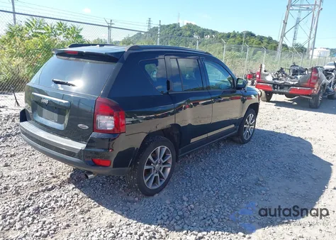 2017 Jeep Compass Sport Se 4X4 z USA, uszkodzony, nr VIN 1C4NJDBB3HD127693